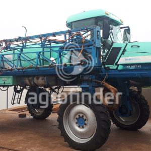 Pulverizador Autop. Montana  Parruda MA 3027 ano 2005
