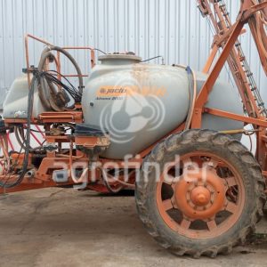 Pulverizador de Arrasto  Jacto  Advance 2000   ano 2010