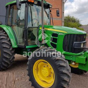 Trator John Deere 6110 J Ano 2013