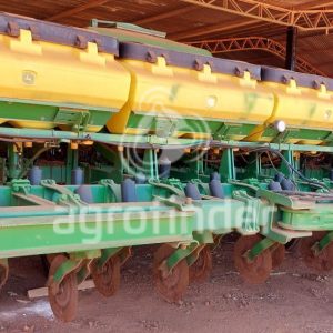 Plantadeira de Verão John Deere 2130 CCS Ano 2012
