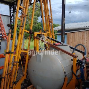 Pulverizador Hidráulico Colosso 600 L ano 2006