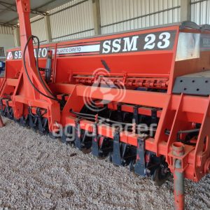 Plantadeira de inverno Semeato  SSM 23 ano 2006