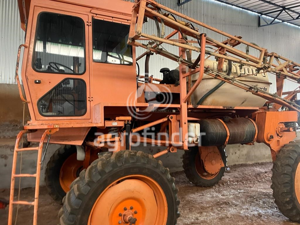 Pulverizador Autopropelido Jacto Uniport 2000 ano 2003 - Imagem 2
