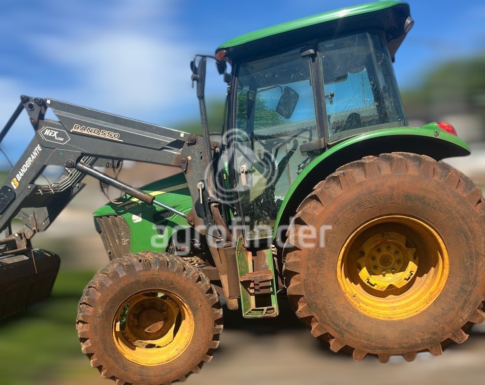 Trator John Deere 5090E ano 2018 - Imagem 3