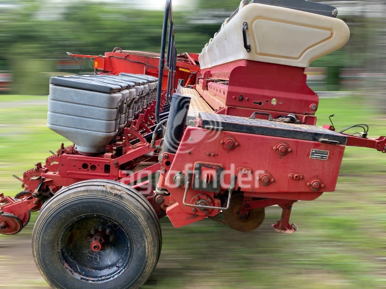 Plantadeira de Verão Semeato 4500SR Ano 2010 - Imagem 4