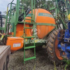 Pulverizador de Arrasto Stara FENIX 3000  ano 2019