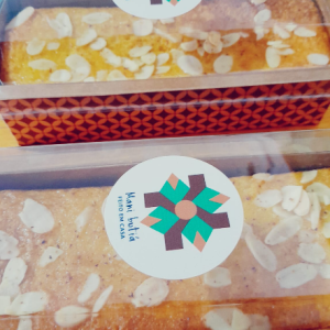 Bolo de laranja com lascas de amêndoas