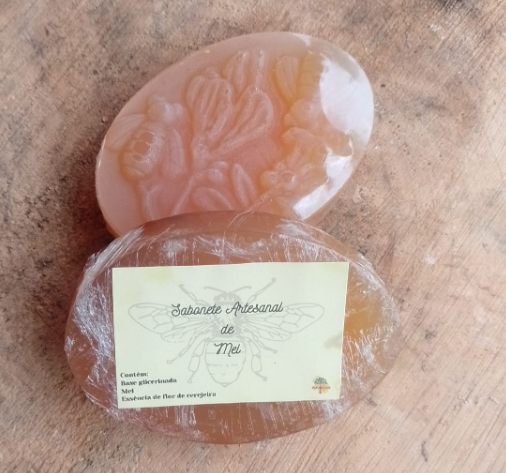 Sabonete Artesanal de Mel com Própolis