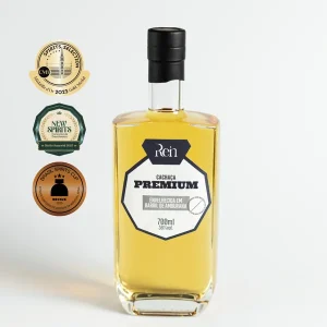 Rein Cachaça Premium Amburana 700ml
