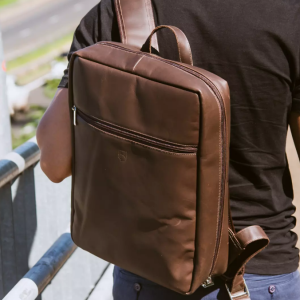 Mochila Executiva Notebook Horizon – Marrom