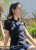Camiseta babylook Calliandra Branca tecido fio 40 – Tamanho P bordada à mão